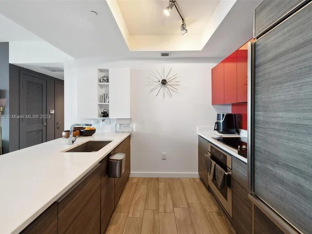 1100 S Miami Ave # 2704, Miami FL 33130