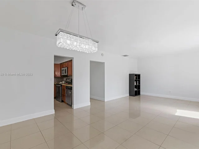 775 81st St, Miami Beach FL 33141