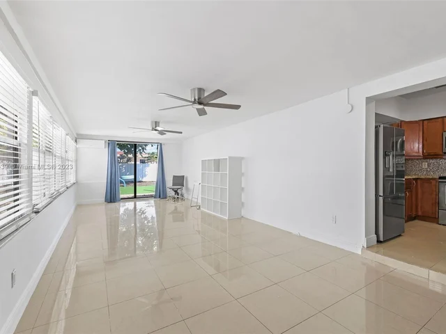 775 81st St, Miami Beach FL 33141