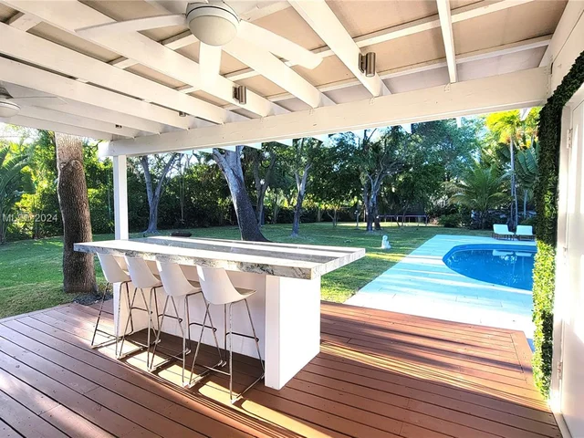 6200 SW 118th St, Pinecrest FL 33156