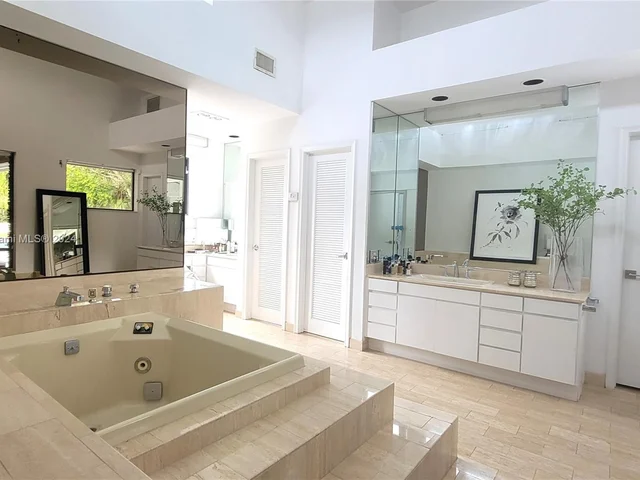 6200 SW 118th St, Pinecrest FL 33156