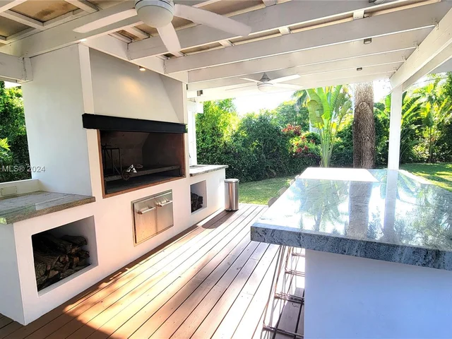 6200 SW 118th St, Pinecrest FL 33156