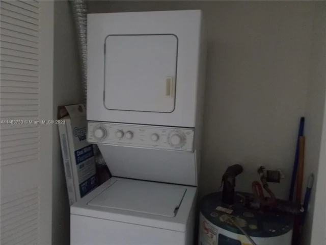 800 SW 137th Ave # 104G, Pembroke Pines FL 33027