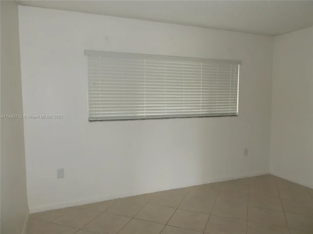 800 SW 137th Ave # 104G, Pembroke Pines FL 33027