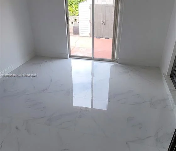 8852 Abbott Ave, Surfside FL 33154