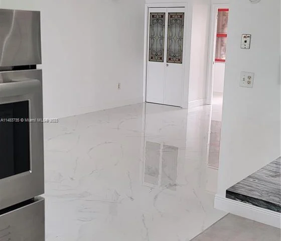 8852 Abbott Ave, Surfside FL 33154