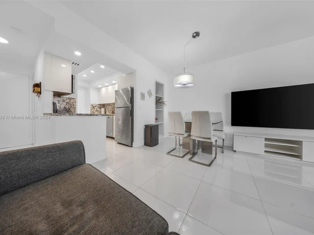 3505 S Ocean Dr # 1019, Hollywood FL 33019