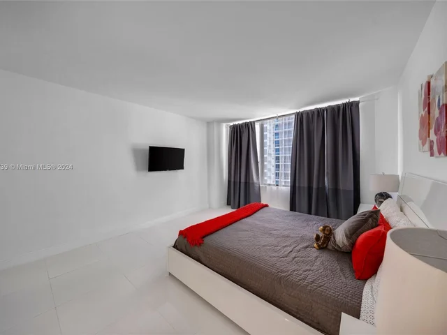 3505 S Ocean Dr # 1019, Hollywood FL 33019