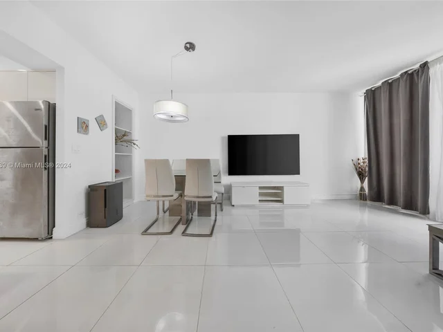 3505 S Ocean Dr # 1019, Hollywood FL 33019