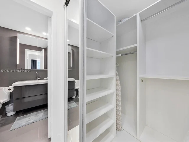 3505 S Ocean Dr # 1019, Hollywood FL 33019