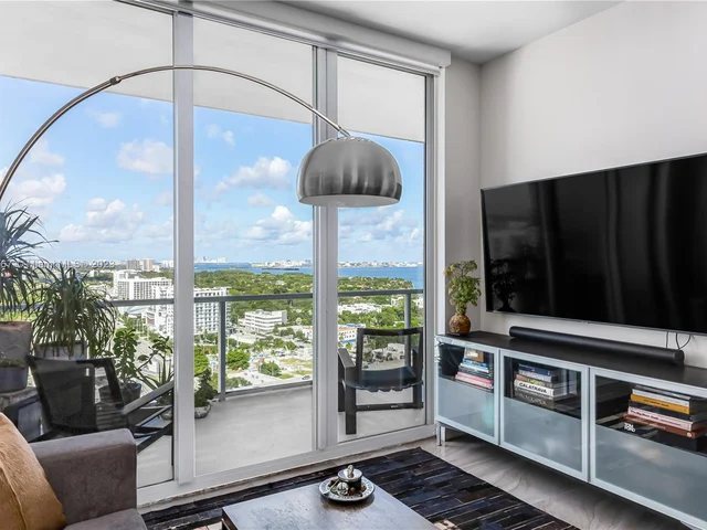 3470 E Coast Ave # H2303, Miami FL 33137