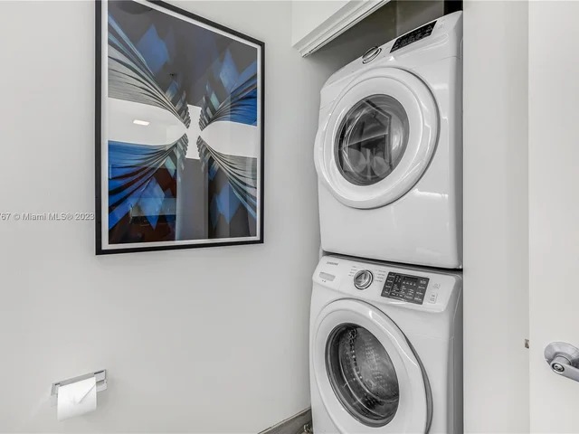 3470 E Coast Ave # H2303, Miami FL 33137