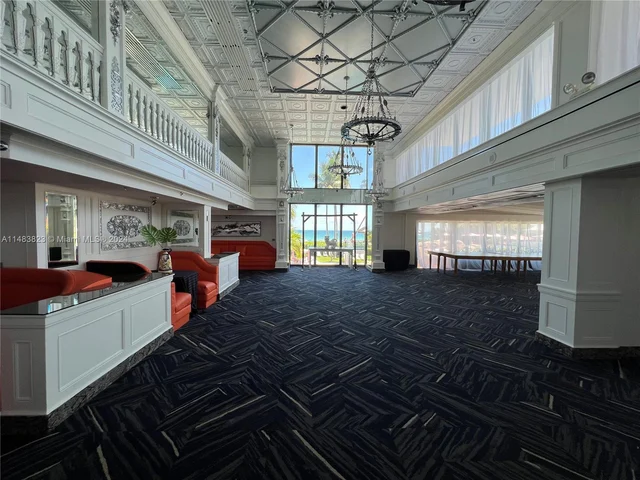 5225 Collins Ave # 411, Miami Beach FL 33140