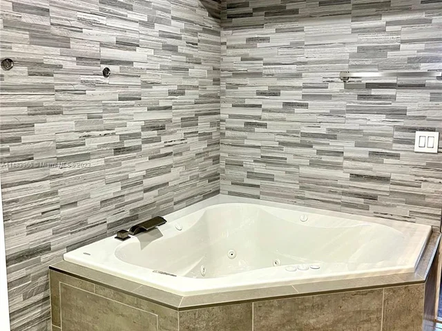 2628 SE 20 Ct # C, Homestead FL 33035