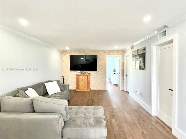 2628 SE 20 Ct # C, Homestead FL 33035