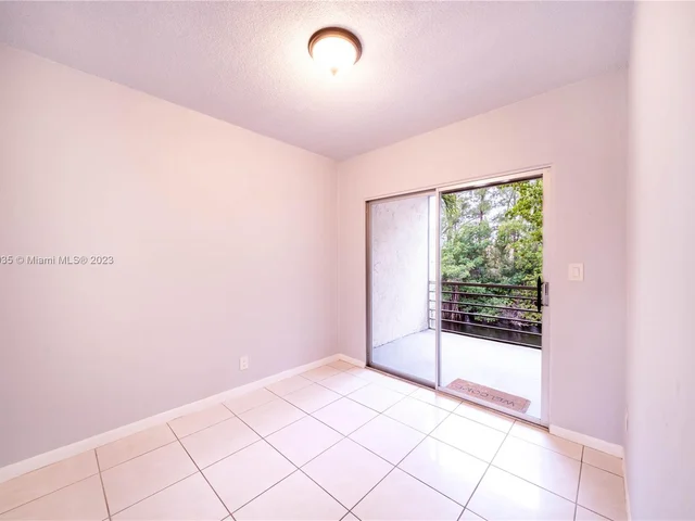 1400 NE 57th St # 205, Fort Lauderdale FL 33334