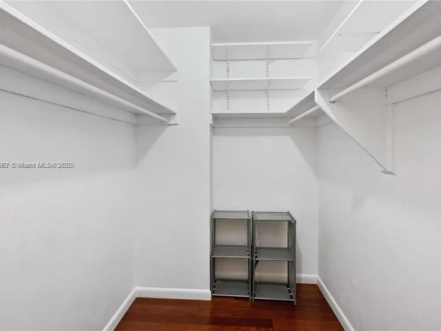 1000 West Ave # 905, Miami Beach FL 33139