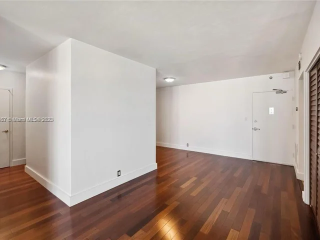 1000 West Ave # 905, Miami Beach FL 33139