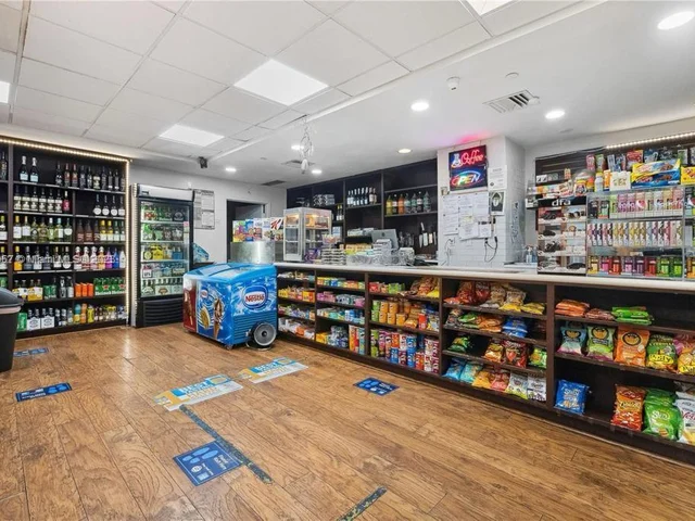 1000 West Ave # 905, Miami Beach FL 33139