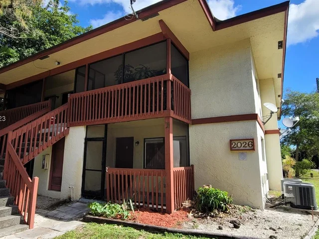 2026 NW 43rd Ter # 2, Lauderhill FL 33313