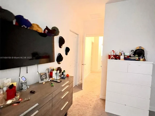 1776 SE 27th Rd # 1776, Homestead FL 33035