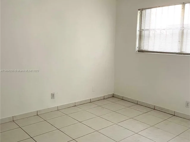 2200 Taylor St # 106, Hollywood FL 33020