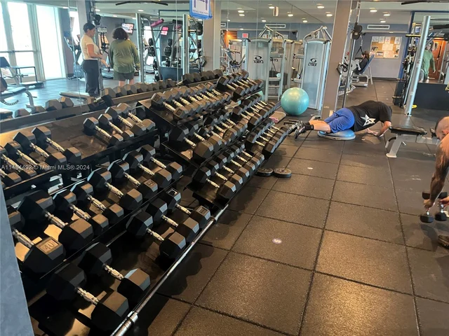 7900 Harbor Island Dr # 1404, North Bay Village FL 33141