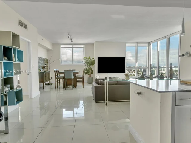 1871 NW S River Dr, Miami FL 33125