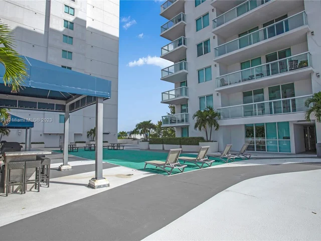 1871 NW S River Dr, Miami FL 33125