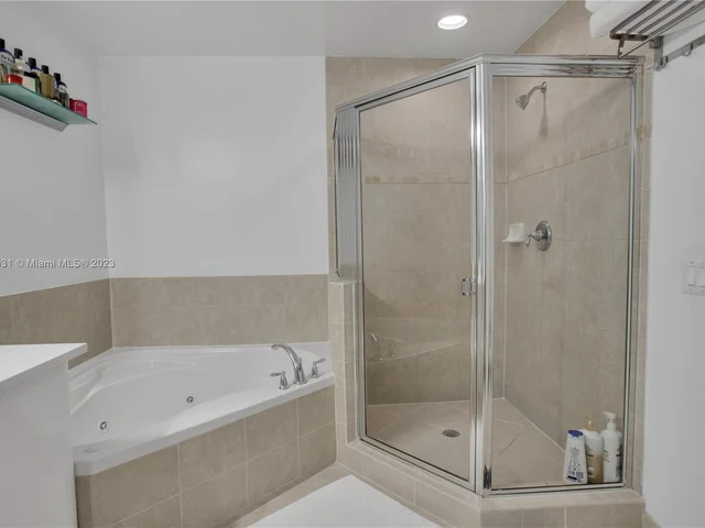 1871 NW S River Dr, Miami FL 33125