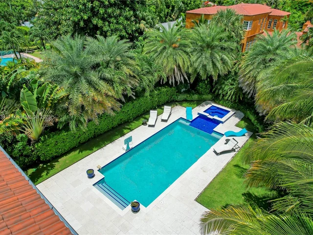 3747 Prairie Ave, Miami Beach FL 33140