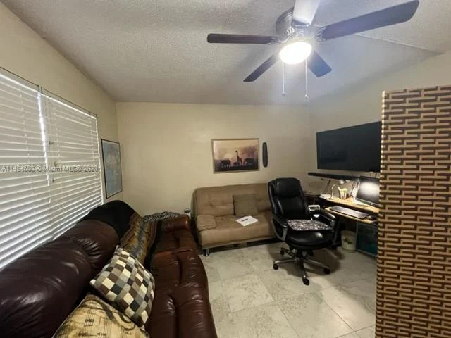 101 SW 132nd Way # 304J, Pembroke Pines FL 33027