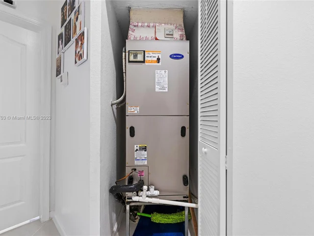 3742 NE 13th St, Homestead FL 33033