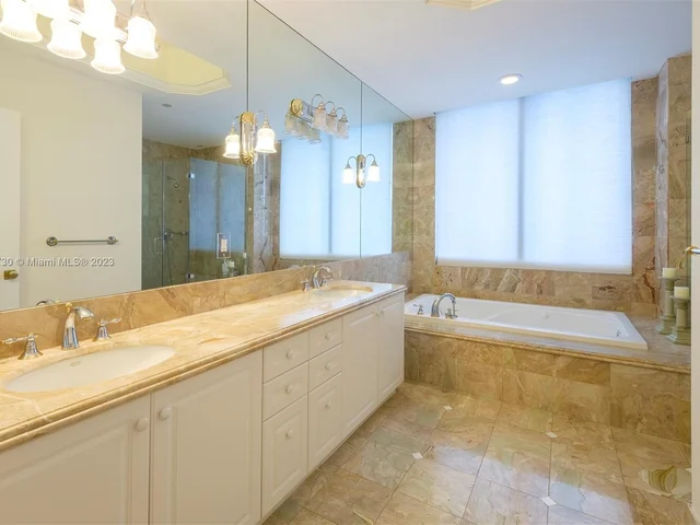 9559 Collins Ave, Surfside FL 33154