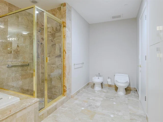 9559 Collins Ave, Surfside FL 33154