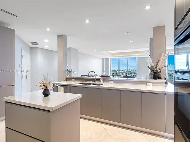 9559 Collins Ave, Surfside FL 33154