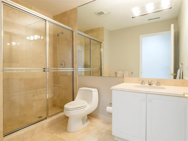 9559 Collins Ave, Surfside FL 33154