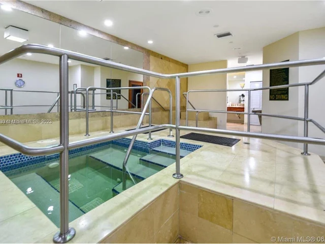 9559 Collins Ave, Surfside FL 33154