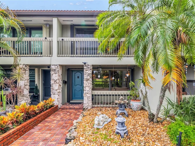 6043 Bayview Dr # 6043, Fort Lauderdale FL 33308