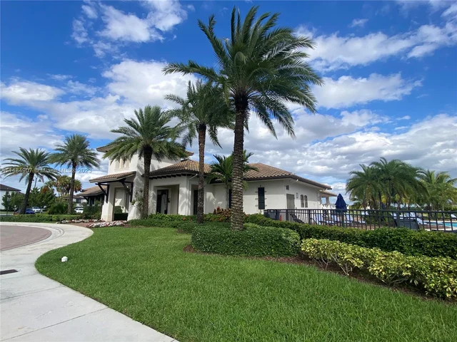 3420 W 92nd Pl, Hialeah FL 33018