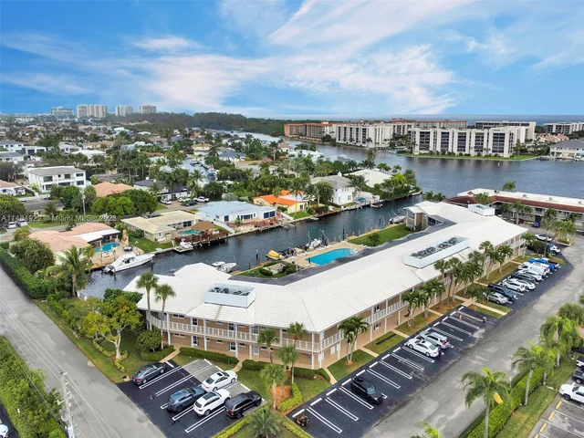 701 NE Harbour Ter # 205, Boca Raton FL 33431