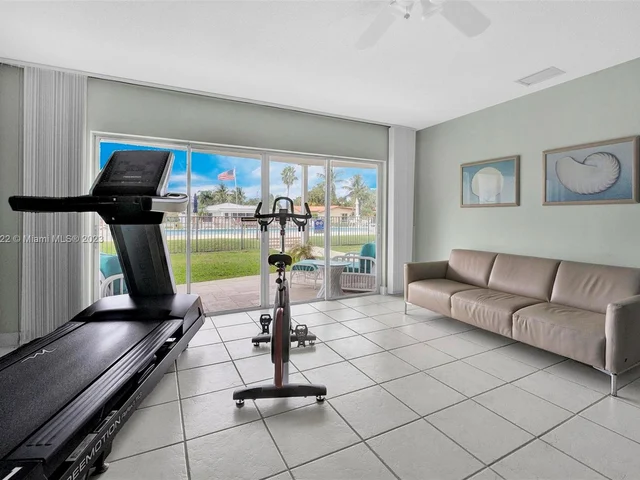 701 NE Harbour Ter # 205, Boca Raton FL 33431