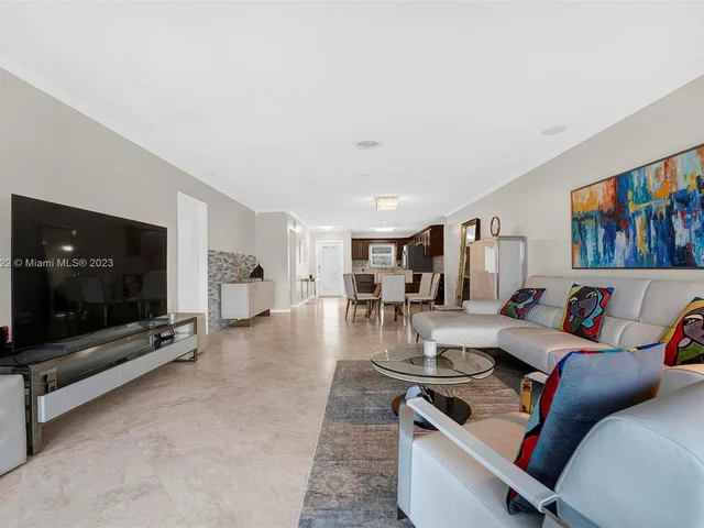 701 NE Harbour Ter # 205, Boca Raton FL 33431