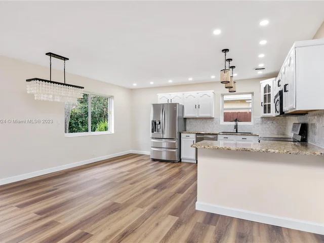 1507 Harding St, Hollywood FL 33020