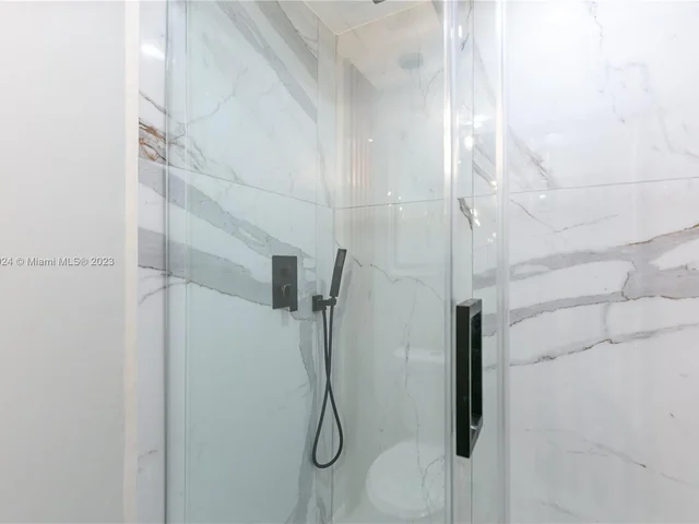 1507 Harding St, Hollywood FL 33020