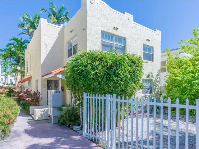 1337 Euclid Ave # 207, Miami Beach FL 33139