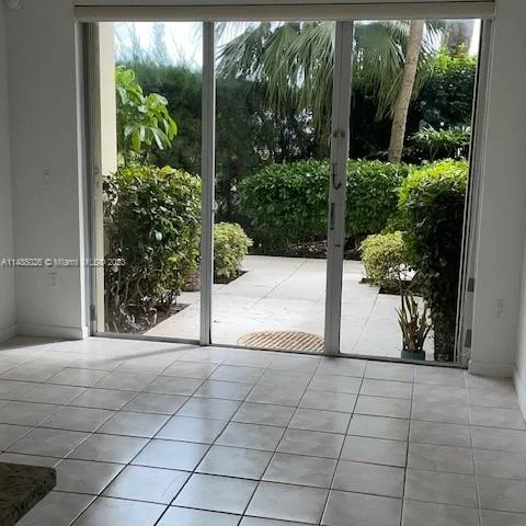 11111 Biscayne Blvd # 1I, Miami FL 33181