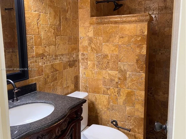 2350 NE 135th St # 1503, North Miami FL 33181