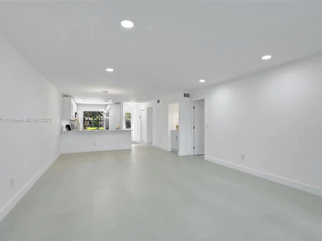 9264 Vista Del Lago, Boca Raton FL 33428