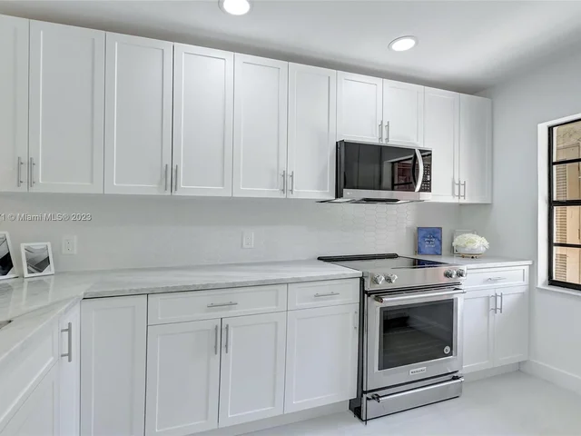 9264 Vista Del Lago, Boca Raton FL 33428